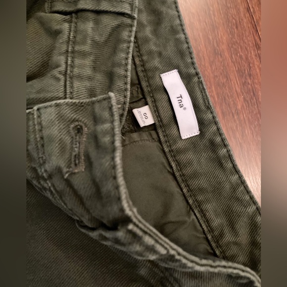 Aritzia TNA Troop Cargo Pants - Picture 2 of 3